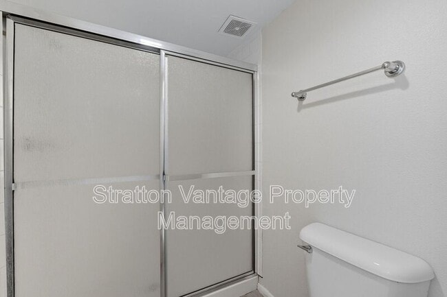 Building Photo - 4114 E Calle Redonda