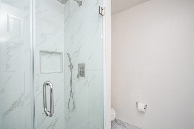 Building Photo - 11915 N Hanworth Dr