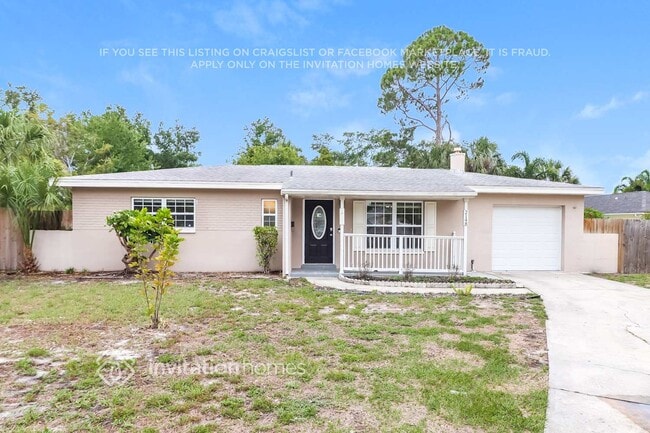 Building Photo - 2148 68th Terrace S