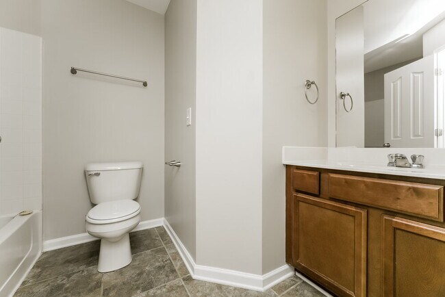 Building Photo - 8035 Logan Dr