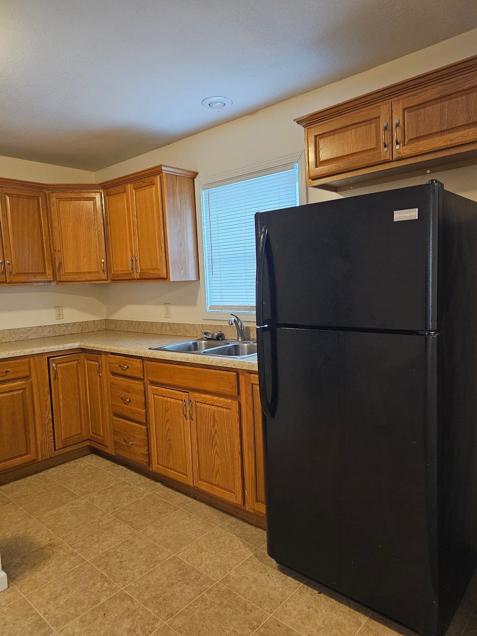 Building Photo - 1106 Park St