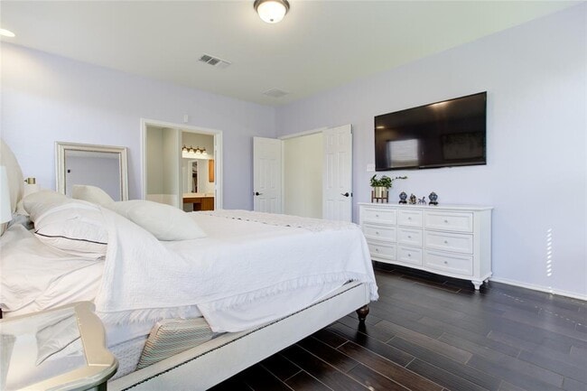 Building Photo - 920 Autumn Sage Way