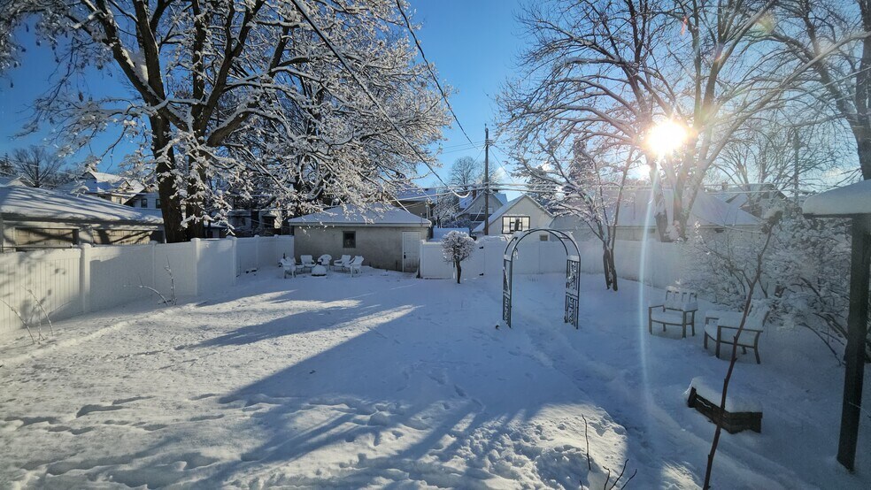 Private fenced backyard to enjoy during every Minnesota season. - 1901 -2301 Fillmore Street NE Minneapolis, MN 55418