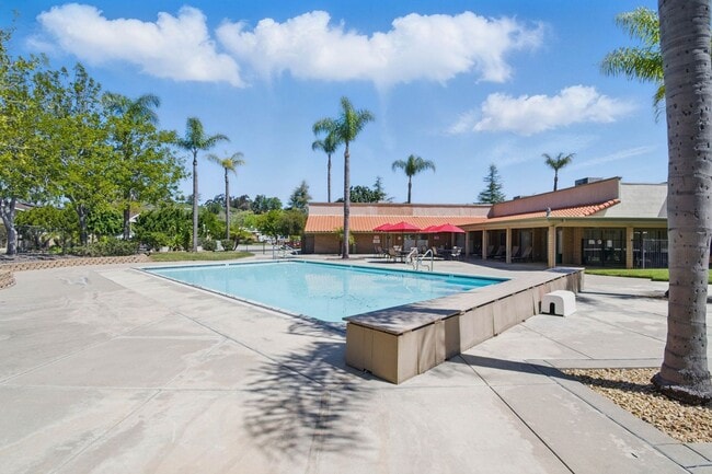 Building Photo - Highly Desirable Double Wide 55+ Home in R...