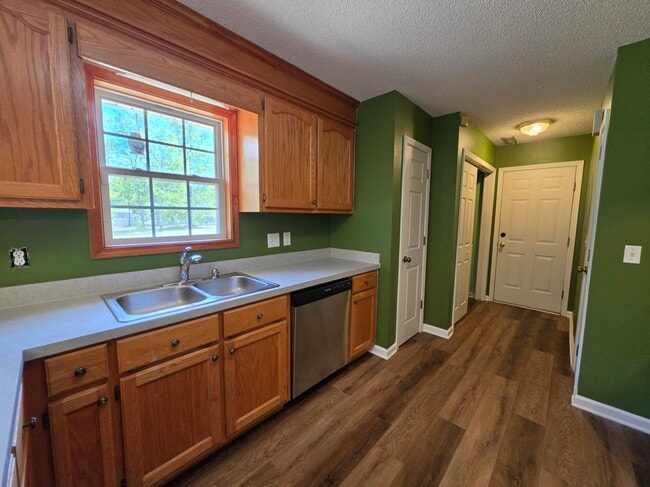 Building Photo - 2614 Trufield Dr