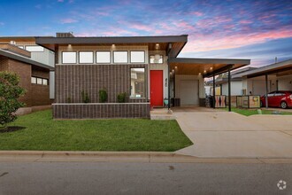 Building Photo - 420 Starlight Vlg Lp