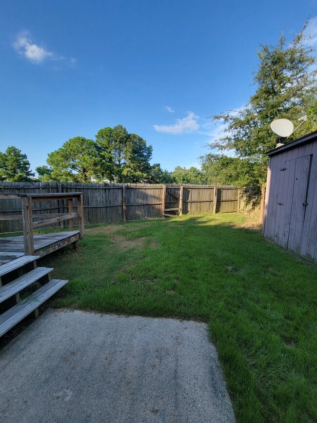 Building Photo - 1303 Snowflake Cir