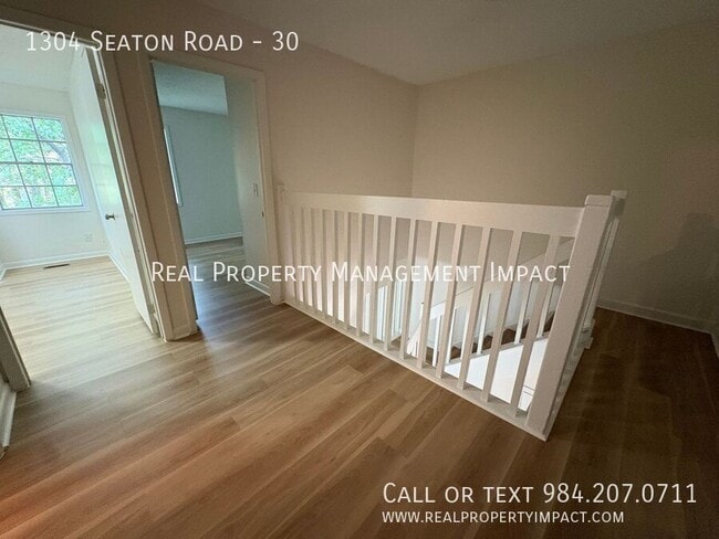 Building Photo - 1304 Seaton Rd