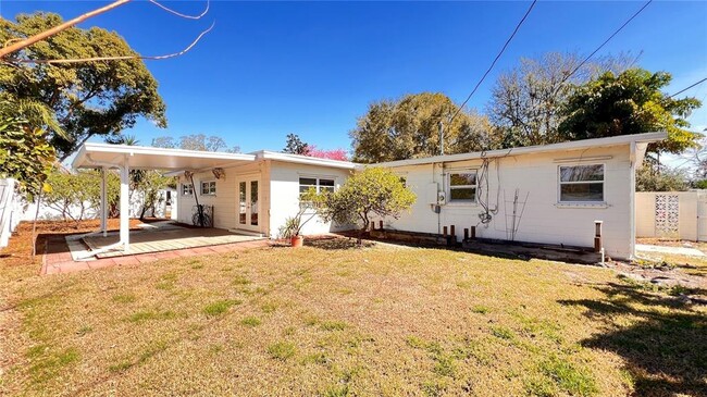 Building Photo - 1516 Dove Dr