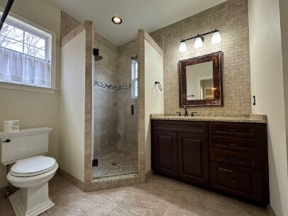 Building Photo - Move In Special 1/2 Off First Full Month with move in by 4/20/2026 - Pet Friendly 4-Bedroom Retre...