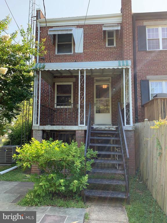 Building Photo - 205 Evans Ln