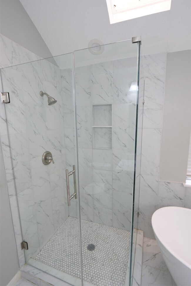 Building Photo - 17427 Hamilwood Dr