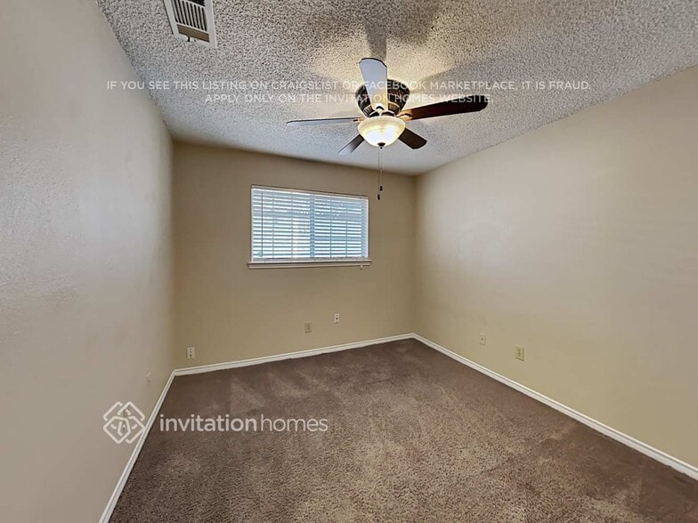Building Photo - 6 Round Rock Ct