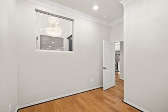 Building Photo - 4023 Breakwood Dr