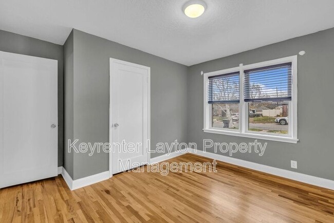 Building Photo - 1687 Rushton St