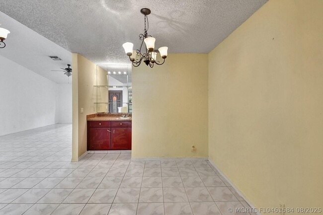 Building Photo - 5105 Arbor Glen Cir