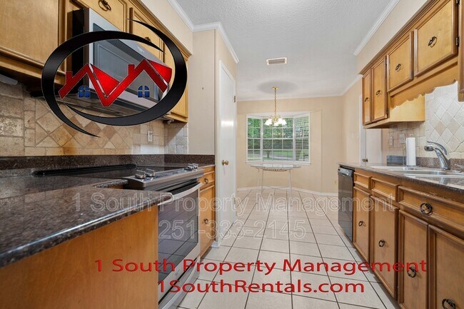 Building Photo - 2205 Woodhillcrest Dr