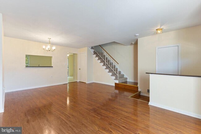 Building Photo - 14061 Oxbridge Inn Ct