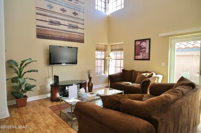 Building Photo - 5258 N Adobe Cir