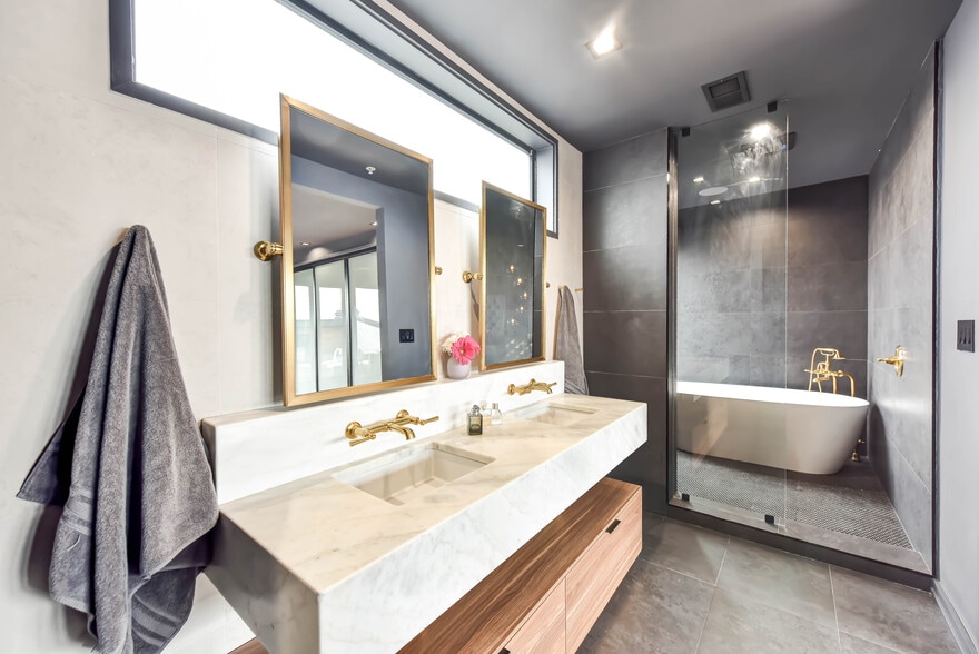 Building Photo - 1349 Randolph St NW