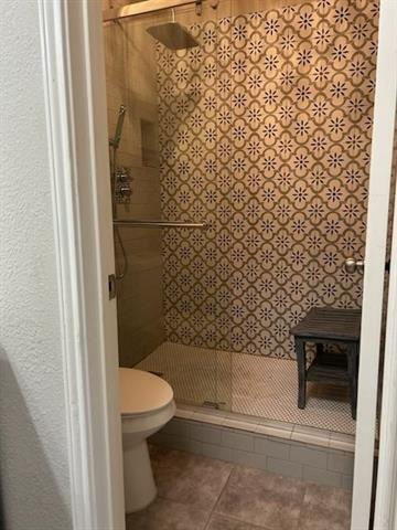 Building Photo - 1322 Maplewood Dr