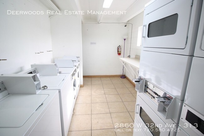 Building Photo - 2860 W 32nd Ave