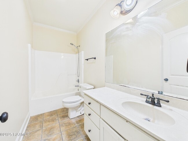 Building Photo - 236 Shadowbrush Bend