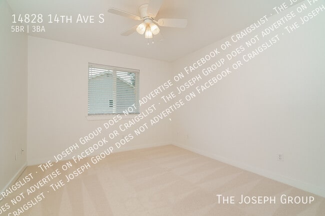 Building Photo - 14828 14th Ave S