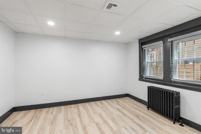 Building Photo - 819 S 2nd St