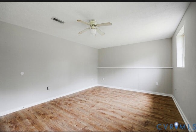 Building Photo - 5712 Willowbranch Dr