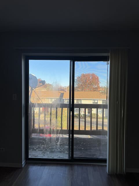 Building Photo - 1324 N Geneva Dr