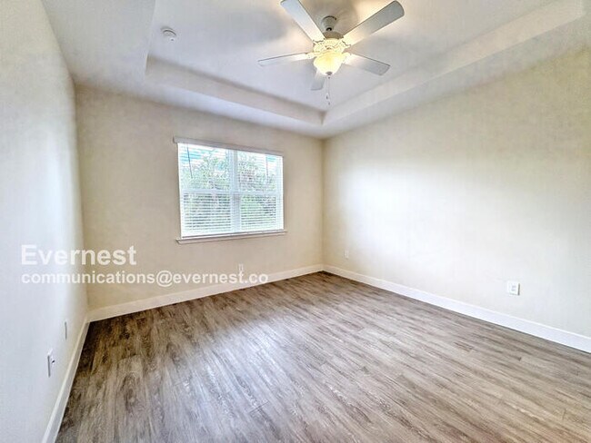 Building Photo - 2554 Ananas Rd