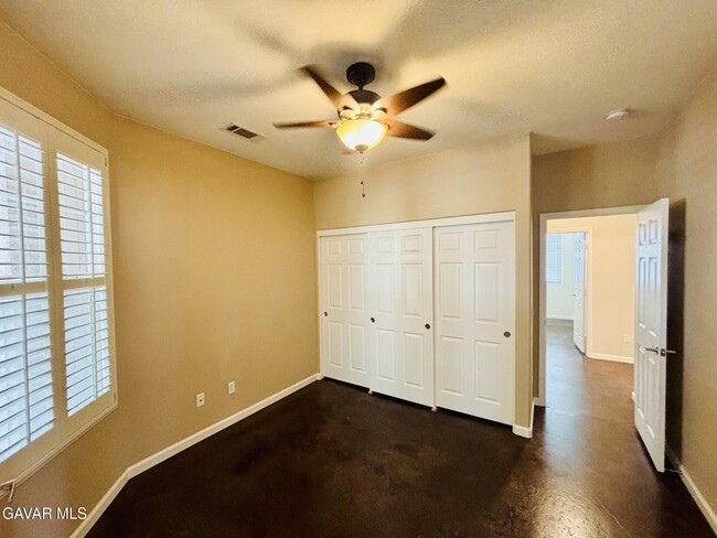 Building Photo - 4640 Trojan Ct