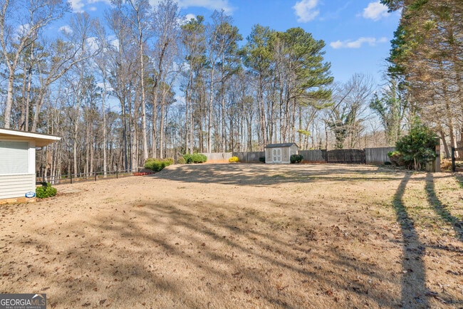 Building Photo - 4205 S Hurt Rd SW