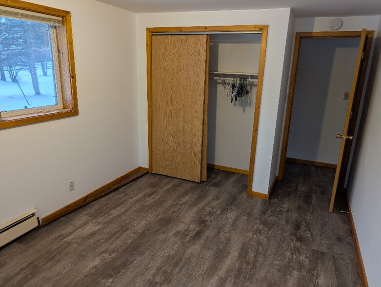 Building Photo - 7179 Kelly Dr