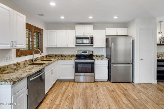 Building Photo - 17611 N 28th Ave