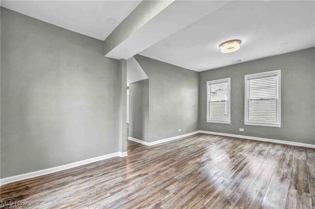 Building Photo - 1812 Brevier Ave