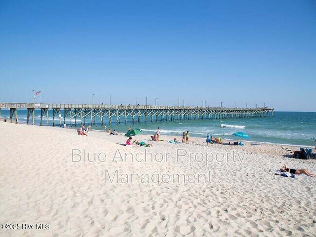 Building Photo - 103 S Grassland Rd