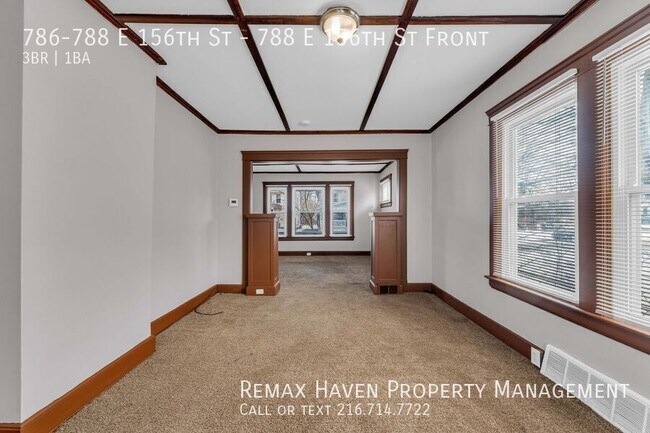 Building Photo - 786-788 E 156th St-788 E 156th St Front