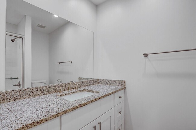 Building Photo - 632 Brackenwood Cove