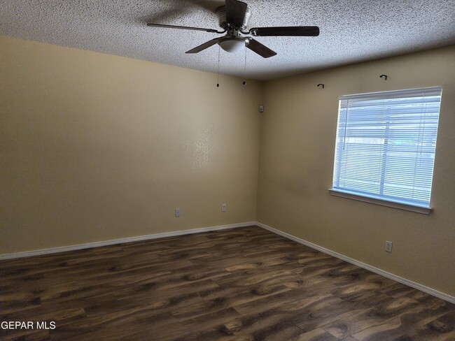 Building Photo - 11668 Carlos Moran Ct