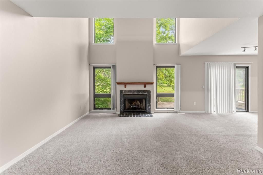 Building Photo - 644 Ashley Cir E