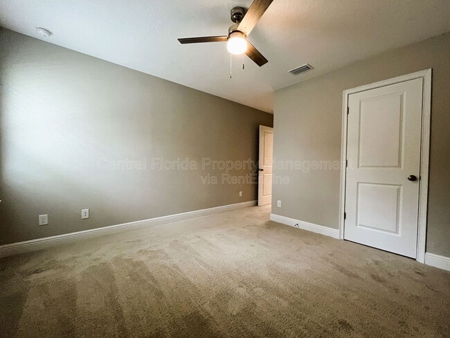 Building Photo - 2220 S Bumby Ave