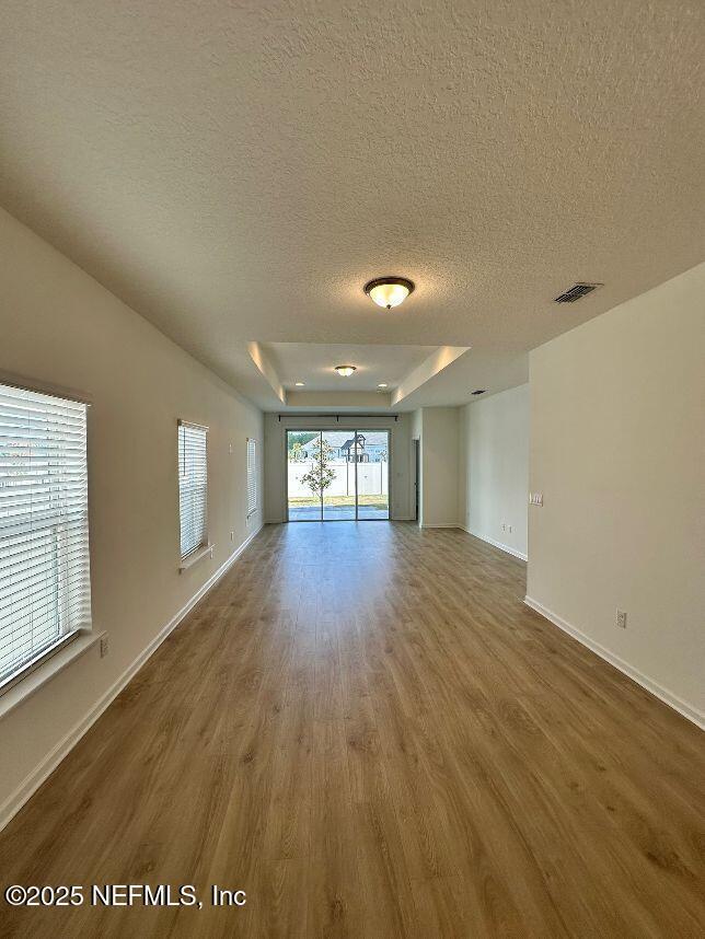 Building Photo - 564 Stargaze Ln