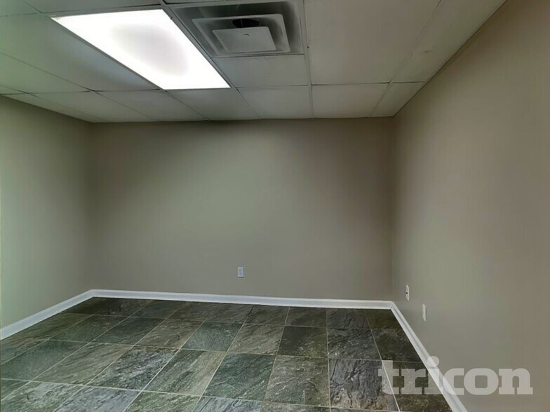 Building Photo - 1192 Haven Brook Ln NE