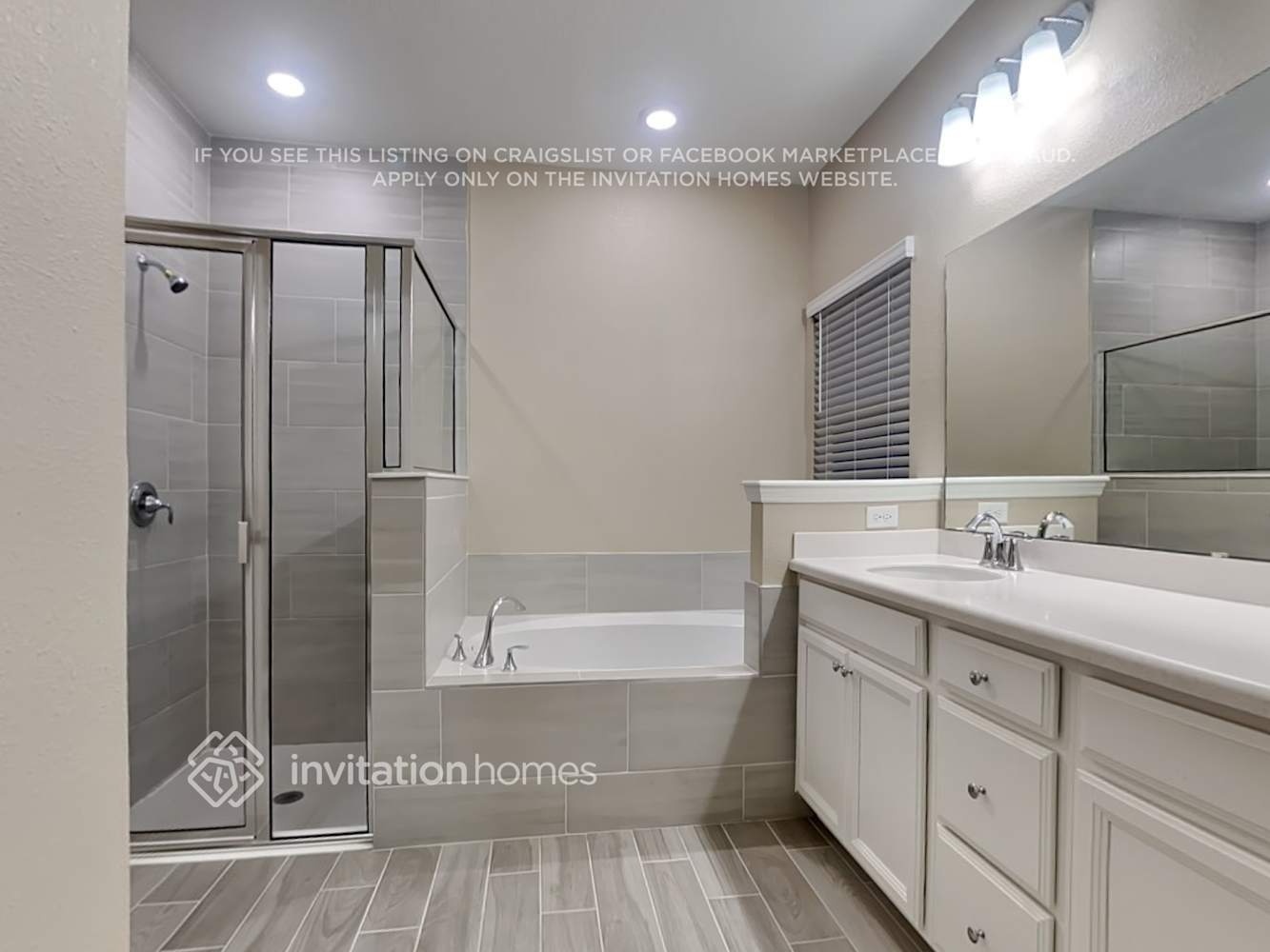 Building Photo - 9854 Lemon Grass Ln