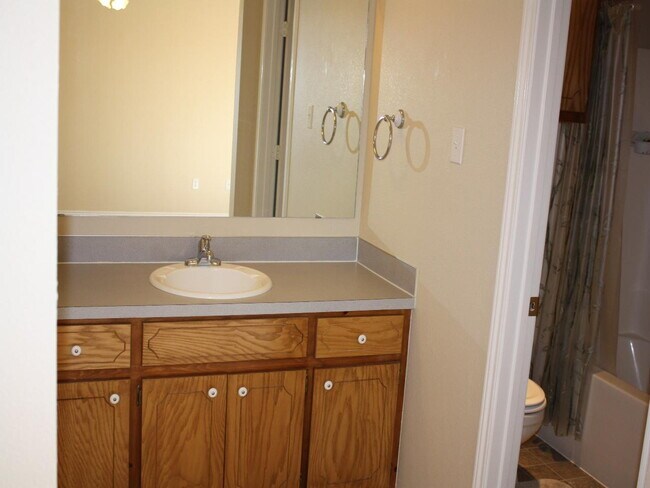 Building Photo - House Located Minutes From Park, School & ...
