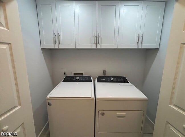 Building Photo - 12396 Kelly Sands Way