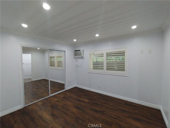 Building Photo - 13714 Hoyt St