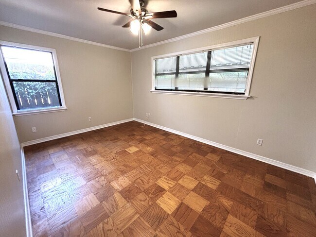 Building Photo - GREAT STARTER HOME IN CENTRAL BOSSIER